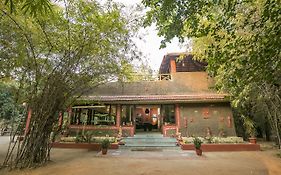 Bandhavgarh Jungle Lodge
